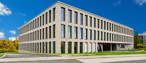Die Firmenzentrale der CSS AG in Künzell von außen